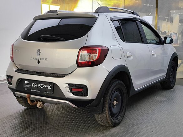 2016 Renault Sandero Stepway II, серый, 955000 рублей - вид 4