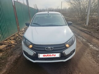 2019 Lada (ВАЗ) Granta I Рестайлинг, белый, 260000 рублей, вид 2