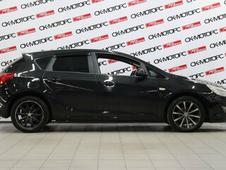 2011 Opel Astra J, чёрный, 560650 рублей, вид 3
