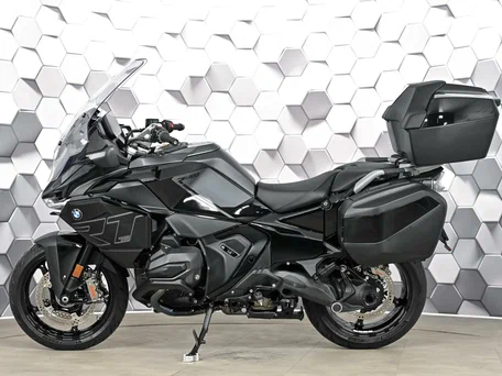 2025 BMW R 1300 RT, чёрный, 2977000 рублей, вид 4