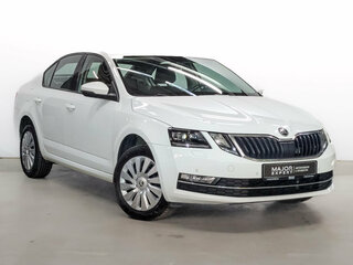 2020 Skoda Octavia III (A7) Рестайлинг, белый, 1795000 рублей, вид 3