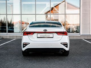 2019 Kia Cerato IV, белый, 1900000 рублей, вид 4