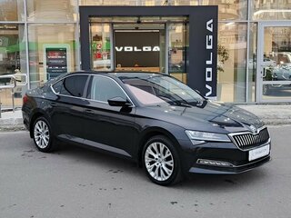 2021 Skoda Superb III Рестайлинг, чёрный, 2650000 рублей, вид 3