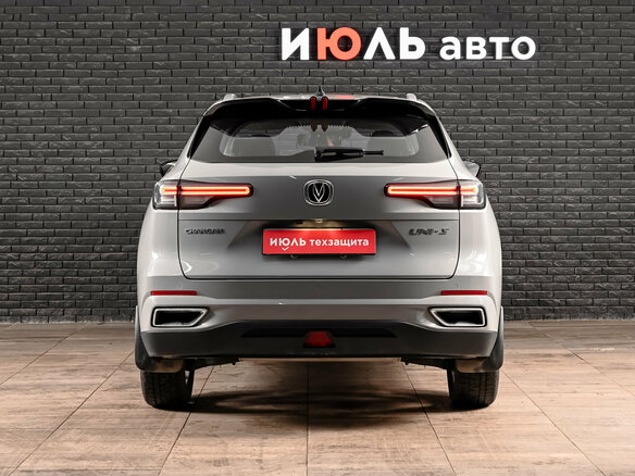2024 Changan CS55 Plus II, серый, 1900000 рублей - вид 5