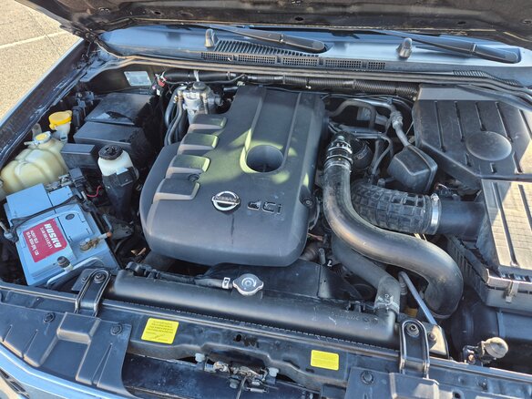 2006 Nissan Pathfinder III, чёрный - вид 13