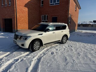 2014 Nissan Patrol VI (Y62) Рестайлинг, белый, 2750000 рублей, вид 1
