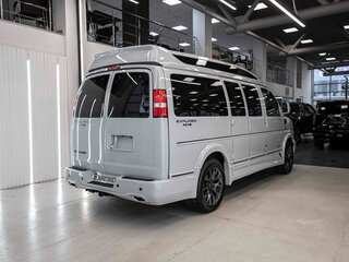 2024 Chevrolet Express II, серый, 16299999 рублей, вид 2