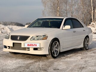 2001 Toyota Mark II IX (X110), белый, 1900000 рублей, вид 1