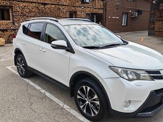2015 Toyota RAV4 IV (XA40), белый, 1980000 рублей, вид 1