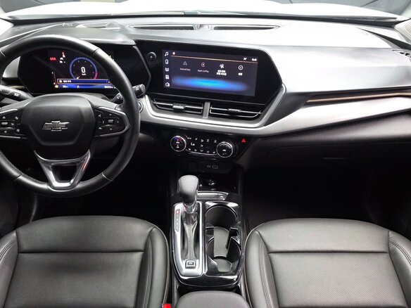 2023 Chevrolet Trax II, белый, 1660000 рублей - вид 9