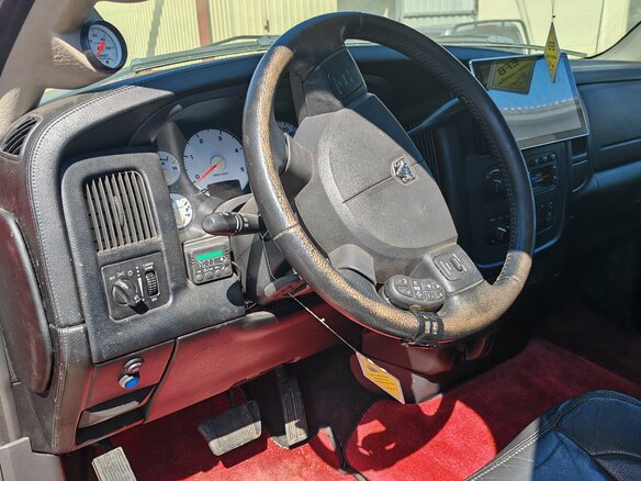 2004 Dodge RAM III (DR/DH), красный, 2900000 рублей - вид 4