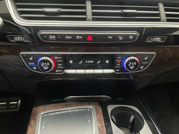 2016 Audi Q7 II (4M), чёрный, 4190000 рублей - вид 29