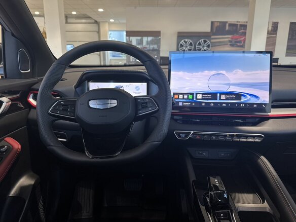 2026 Geely Coolray I Рестайлинг 2, фиолетовый, 2936990 рублей - вид 21