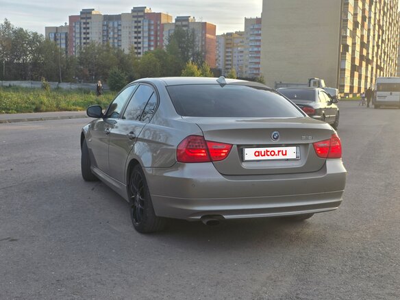 2009 BMW 3 серии 318i V (E90/E91/E92/E93) Рестайлинг, бежевый, 960000 рублей - вид 4