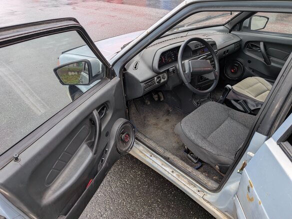 2004 Lada (ВАЗ) 2115, серебристый, 120000 рублей - вид 6
