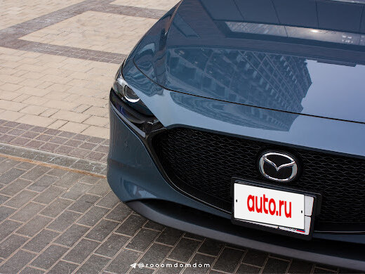 2019 Mazda 3 IV (BP), серый, 1790000 рублей - вид 14