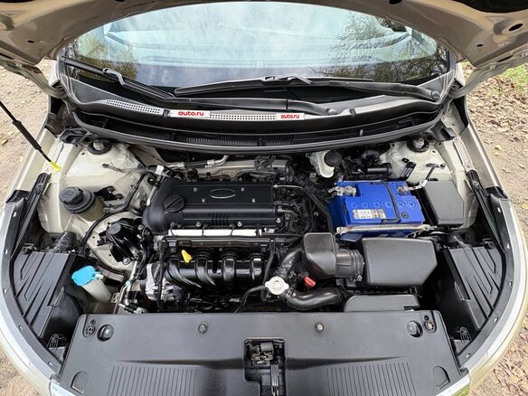 2012 Kia Rio 4-speed III, бежевый, 730000 рублей - вид 12