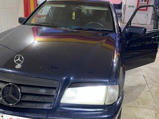 1996 Mercedes-Benz C-Класс 180 I (W202), синий, 180000 рублей, вид 2