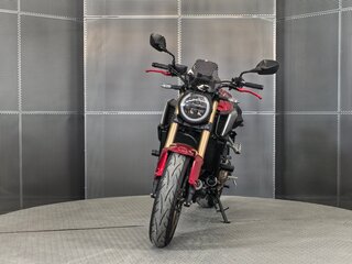 2021 Honda CB 650R, красный, 977000 рублей, вид 3
