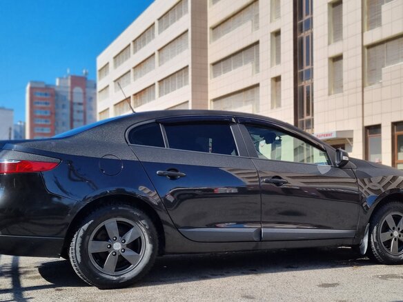 2011 Renault Fluence I, чёрный, 649000 рублей - вид 4