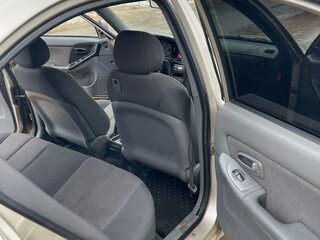 2004 Hyundai Elantra III (XD2) Рестайлинг, бежевый, 160000 рублей, вид 5