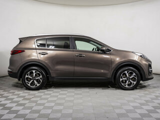 2018 Kia Sportage IV Рестайлинг, коричневый, 1850000 рублей, вид 4