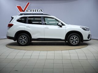 2019 Subaru Forester V, белый, 2280000 рублей, вид 4