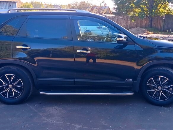 2015 Kia Sorento II Рестайлинг, чёрный, 1900000 рублей - вид 1
