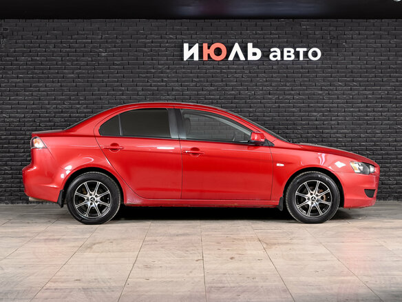 2010 Mitsubishi Lancer X, красный, 800000 рублей - вид 8