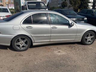 2000 Mercedes-Benz C-Класс 200 II (W203), серый, 650000 рублей, вид 2
