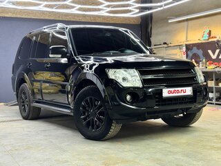 2013 Mitsubishi Pajero IV Рестайлинг 1, чёрный, 2199000 рублей, вид 1