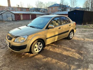 2006 Kia Rio II, бежевый, 450000 рублей, вид 2
