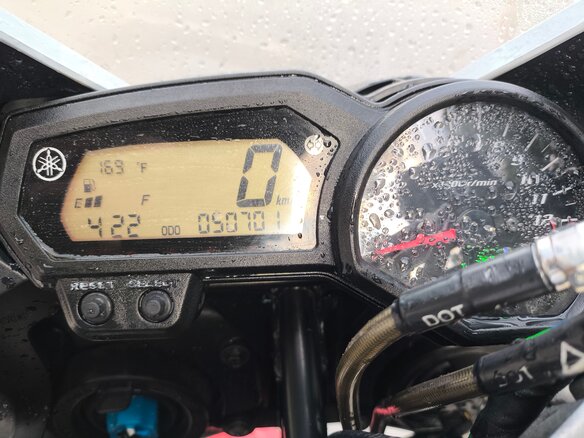 2009 Yamaha FZ1, белый, 550000 рублей - вид 7
