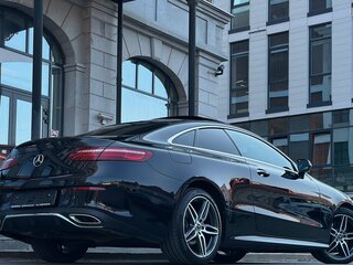 2019 Mercedes-Benz E-Класс 200 V (W213, S213, C238), чёрный, 3990000 рублей, вид 4