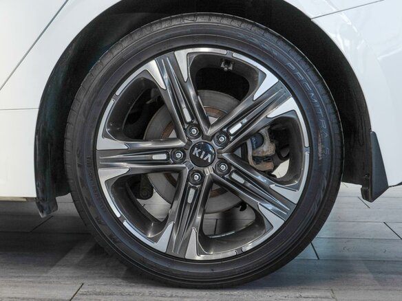 2021 Kia K5 III, белый, 2099000 рублей - вид 5