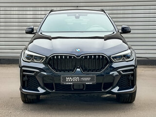 2022 BMW X6 40d III (G06), чёрный, 8900000 рублей, вид 2