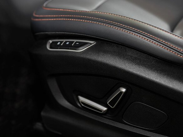 2026 Geely Okavango I Рестайлинг, синий, 3789990 рублей - вид 25