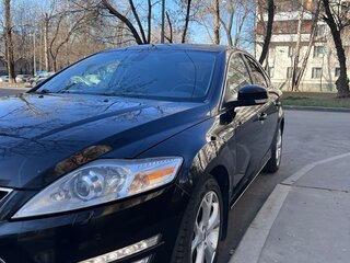 2013 Ford Mondeo IV Рестайлинг, чёрный, 700000 рублей, вид 3