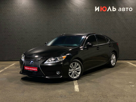 Lexus ES VI