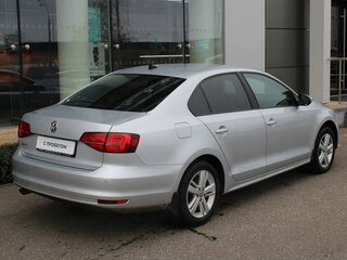 2018 Volkswagen Jetta VI Рестайлинг, серебристый, 1245000 рублей, вид 2