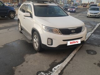 2017 Kia Sorento II Рестайлинг, белый, 2540000 рублей, вид 1