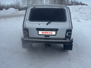 2015 Lada (ВАЗ) 2131 (4x4) 213105 I, серебристый, 335000 рублей, вид 3