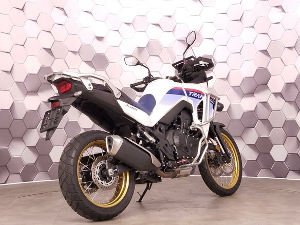 2023 Honda XL750 Transalp, белый, 1099000 рублей - вид 6