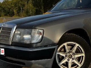 1987 Mercedes-Benz W124 230 5-speed, серый, 210000 рублей, вид 2