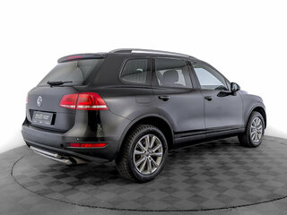 2012 Volkswagen Touareg II, чёрный, 2115000 рублей, вид 5