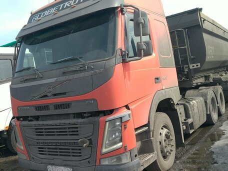 2017 Volvo FM, красный, 4800000 рублей, вид 1
