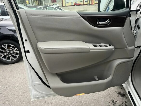 2017 Nissan Quest IV, белый, 2687000 рублей - вид 13