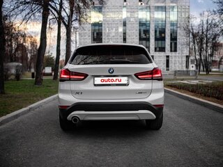 2020 BMW X1 18i sDrive II (F48) Рестайлинг, белый, 2850000 рублей, вид 5
