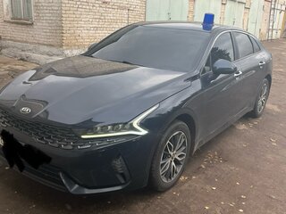 2021 Kia K5 III, синий, 2200000 рублей, вид 1