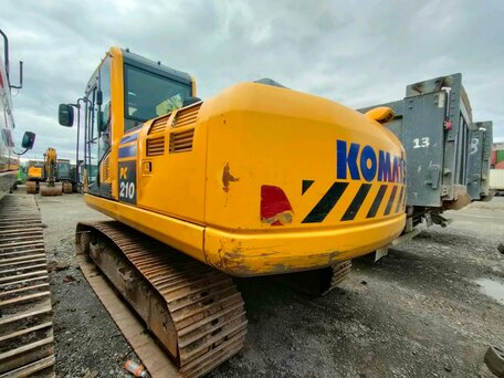 2022 Komatsu PC210, жёлтый, 9000000 рублей, вид 4